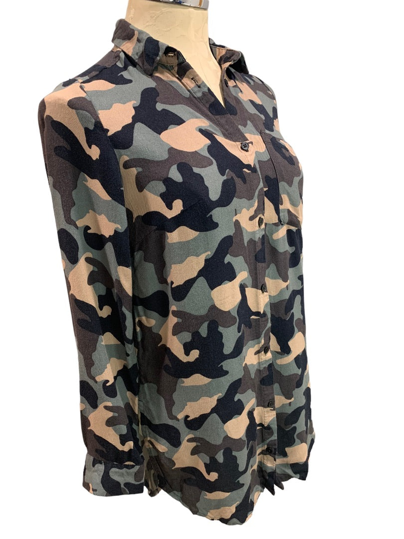 Small Divided by H&M Women's Casual Camo Button Up Shirt Blouse