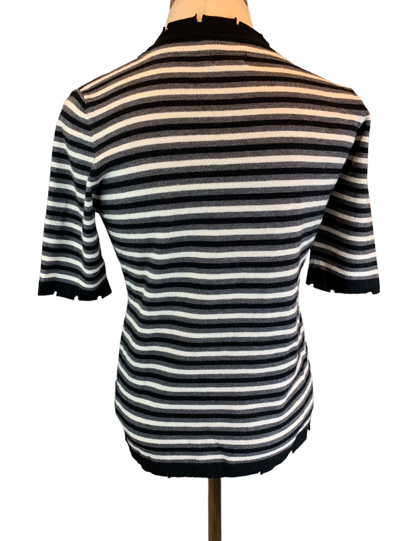 Medium POL Women's Short Sleeve Distressed Black Gray Stripe Sweater