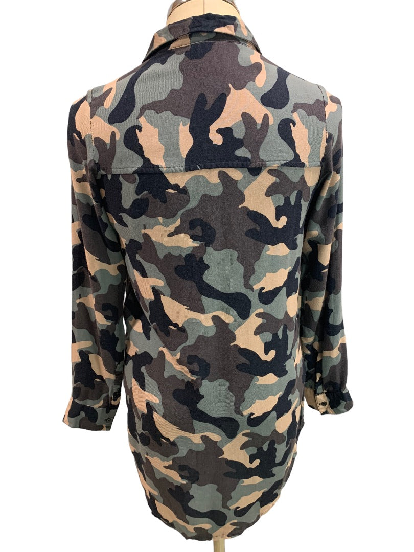 Small Divided by H&M Women's Casual Camo Button Up Shirt Blouse