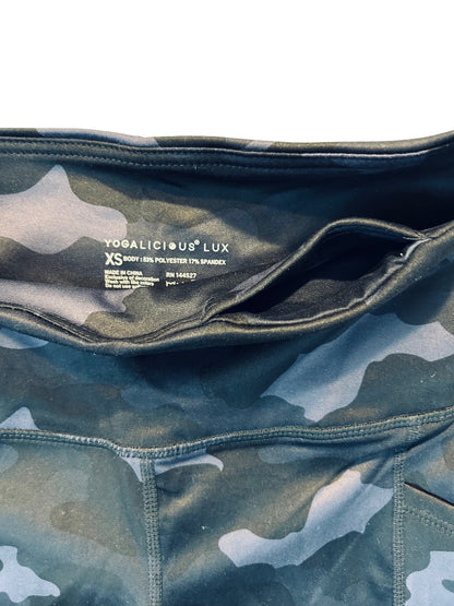 XS Yogalicious Lux Camo Navy Women's New High Rise Side Pocket Shorts