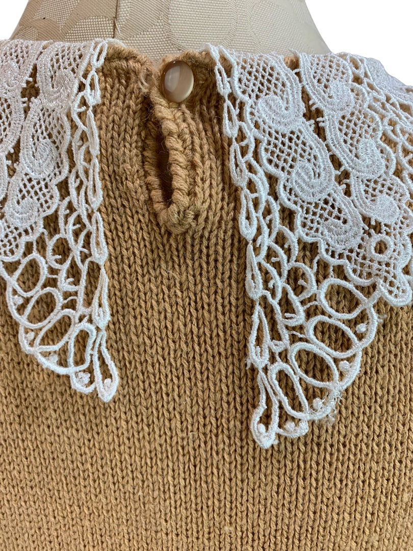 Large Soft Appeal Vintage Brown Crochet Collar Women's Sleeveless Tan Sweater