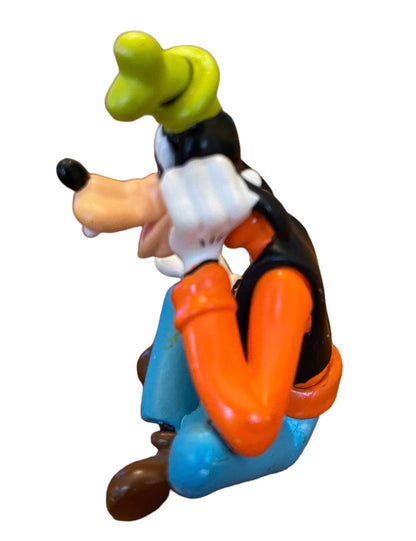 Disney Goofy 3.5" Sitting Vinyl Figurine Figure Cross Legged