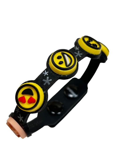 Emoji  Bracelet 8" Rubber Black Yellow Snap Closure