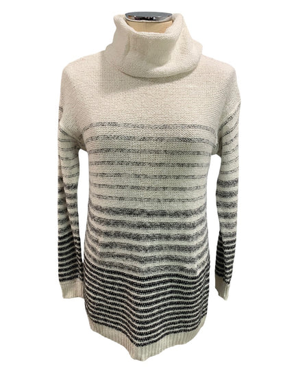 Medium Old Navy Women's Striped Turtleneck Tunic Sweater White Gray