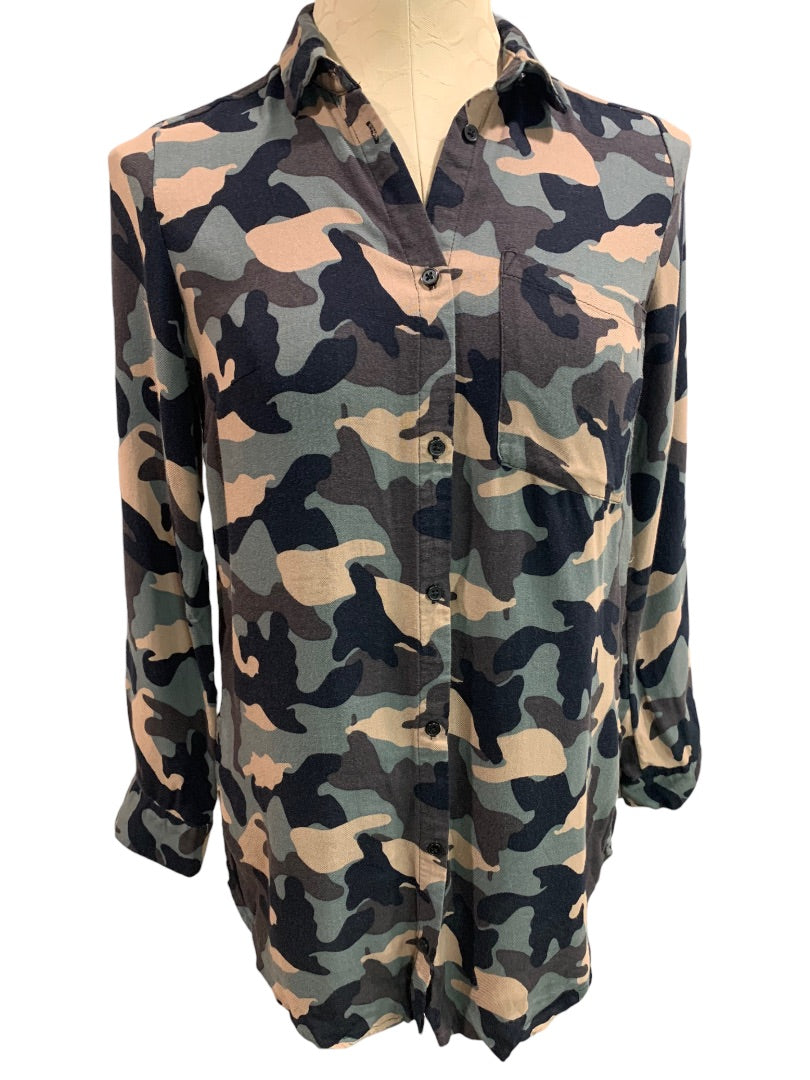 Small Divided by H&M Women's Casual Camo Button Up Shirt Blouse