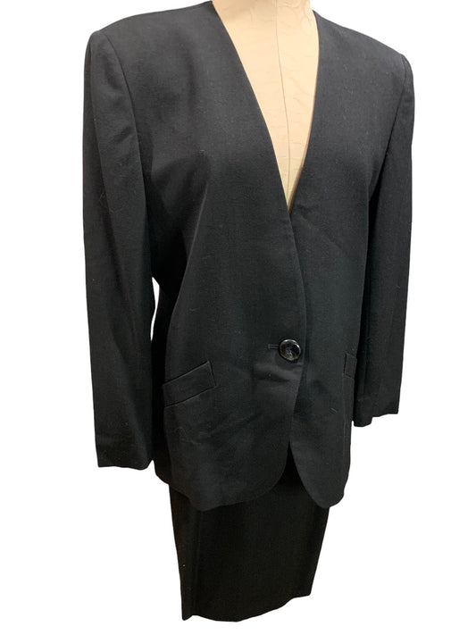 Size 14P Jones New York Petite Women's Black 2 Piece Wool Skirt Suit Black 1990s Vintage Blazer