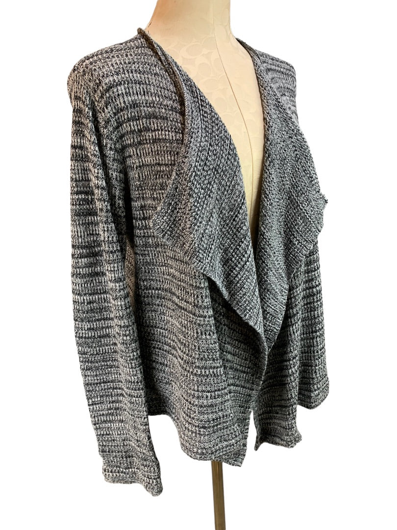 Medium eight eight eight Women's Gray Blue Marled Knit Open Cardigan Drape Front