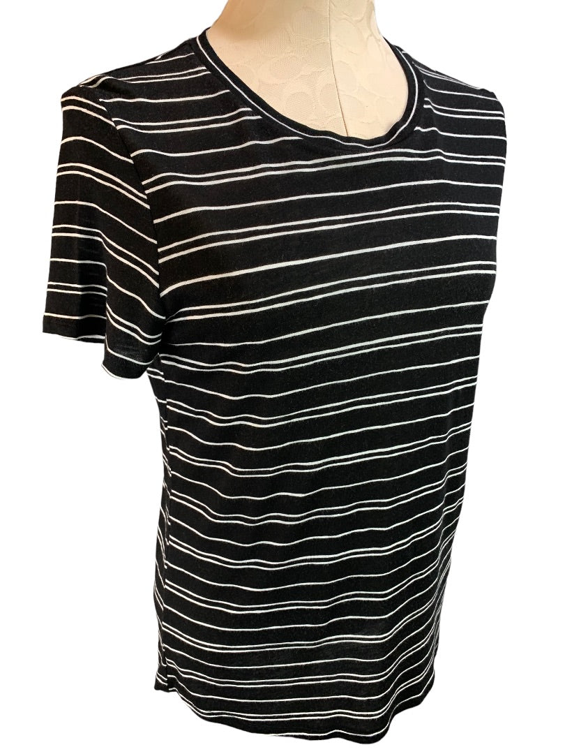 Small WhoWhatWear Black White Stripe Women's Tshirt Short Sleeve Linen Blend