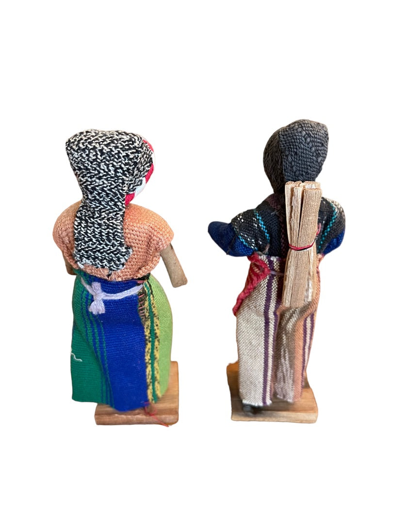 Set of 2 Peruvian Thread Dolls Traditional Dress Hand Made 5.5" h