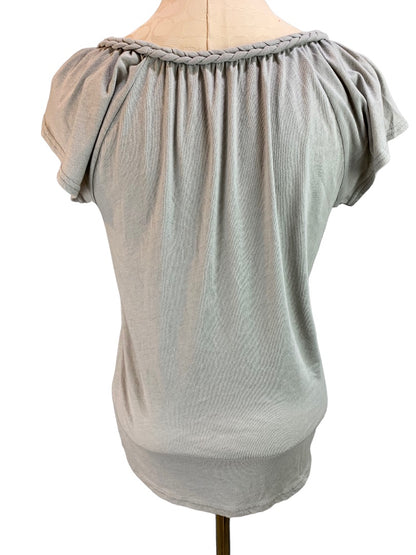 Small Gap Scoop Neck Light Gray Tshirt Braided Neckline Women's New