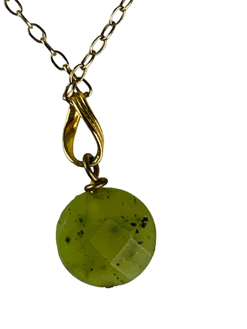 Delicate Goldtone 18" Necklace Green Faceted Removable Stone Pendant