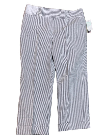 Size 10 Vesti Women's Gray White Seersucker New Crop Cuffed Pants