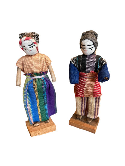 Set of 2 Peruvian Thread Dolls Traditional Dress Hand Made 5.5" h