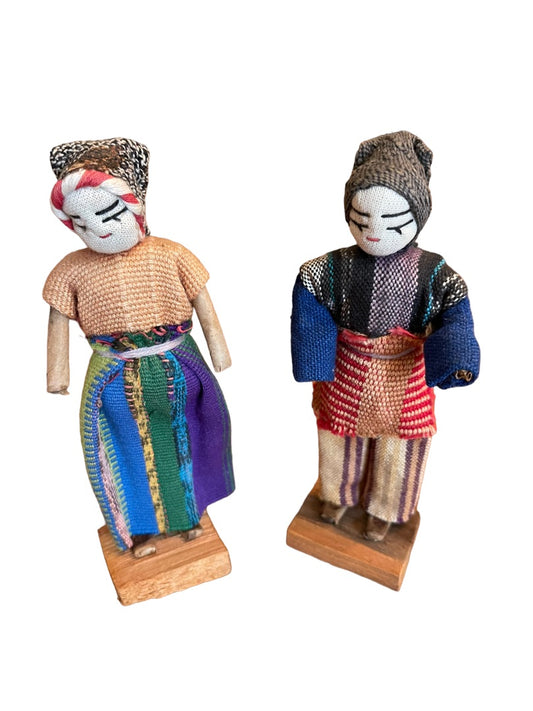 Set of 2 Peruvian Thread Dolls Traditional Dress Hand Made 5.5" h