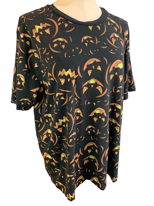 XXL ADTN Women's Black Jack-O-Lantern Short Sleeve Tshirt