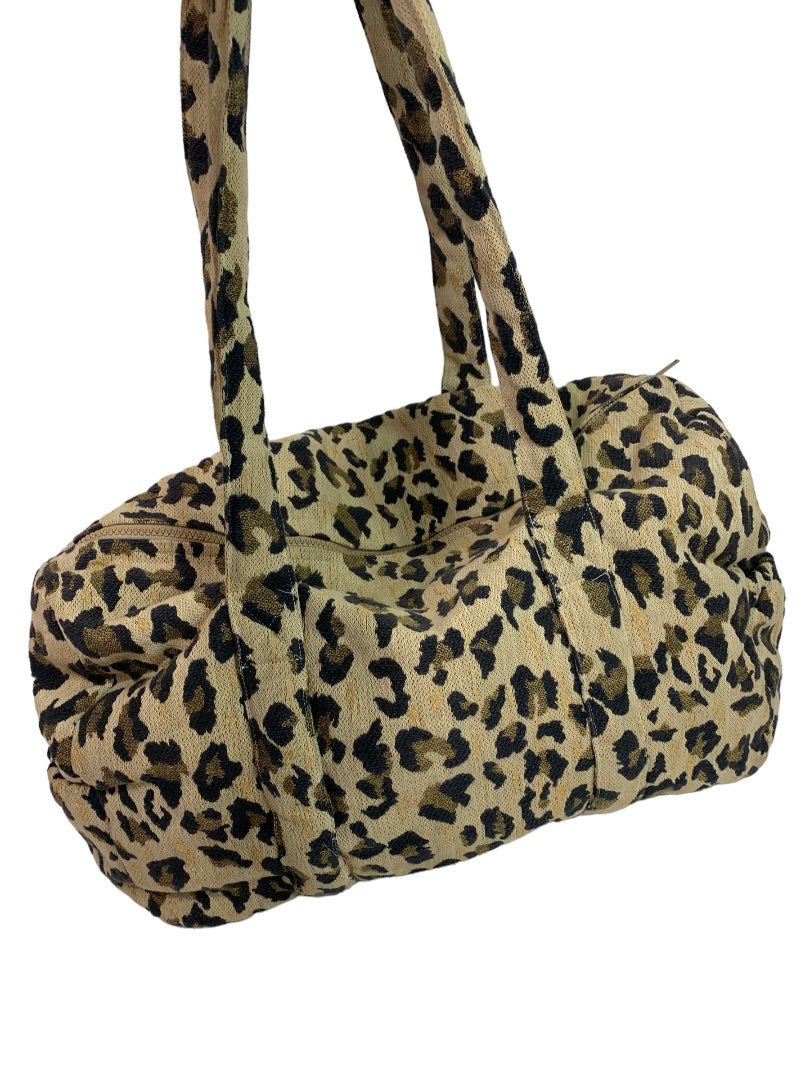 Carrying On Philadelphia Brand Leopard Print Duffle Bag Fabric Lined Pockets