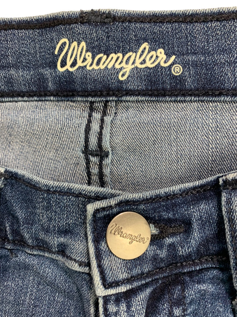 Size 10M Wrangler Women's Stretch Denim Jeans "Boyfriend" Distressed