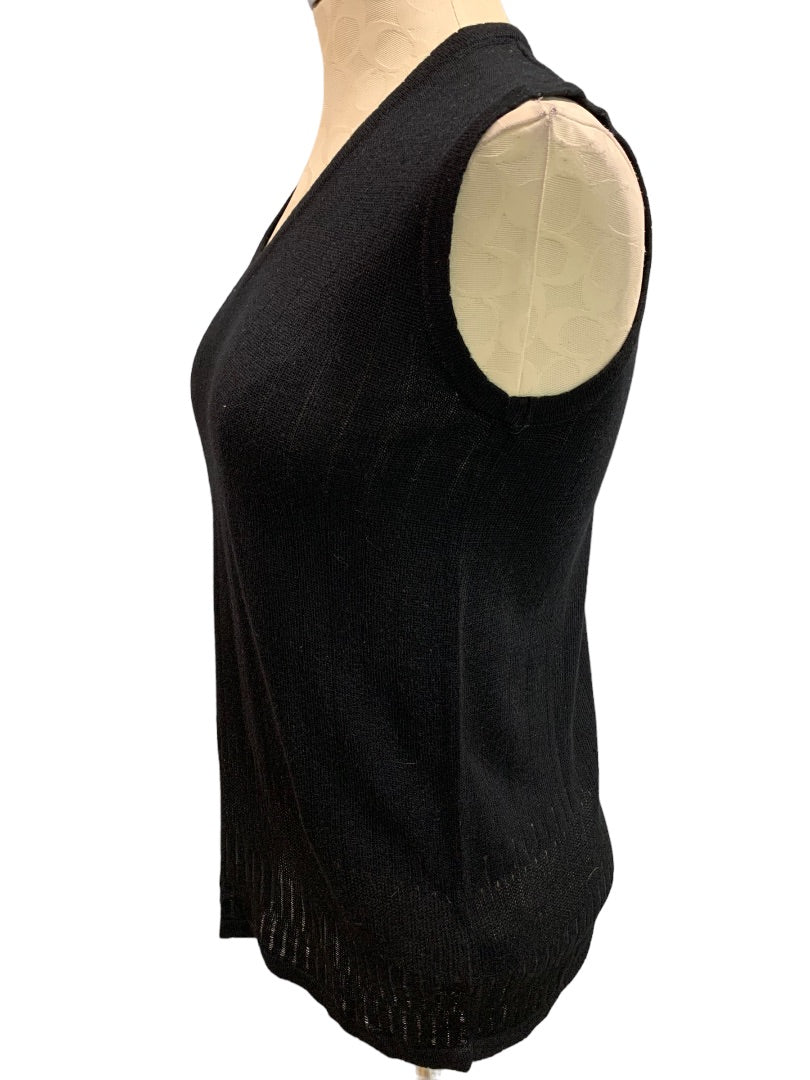 Large Carol Little Knitwear Women's Black V-Neck Lightweight Sleeveless Sweater Shell