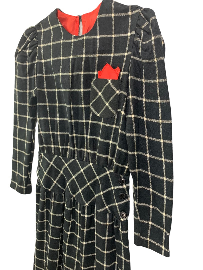 11/12 Prince David 1980s Business Wear Black White Winter Dress Red Pocket Square