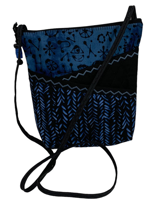 Crossbody Purse Bag Blue Black Boho Print Exterior and Interior Pockets