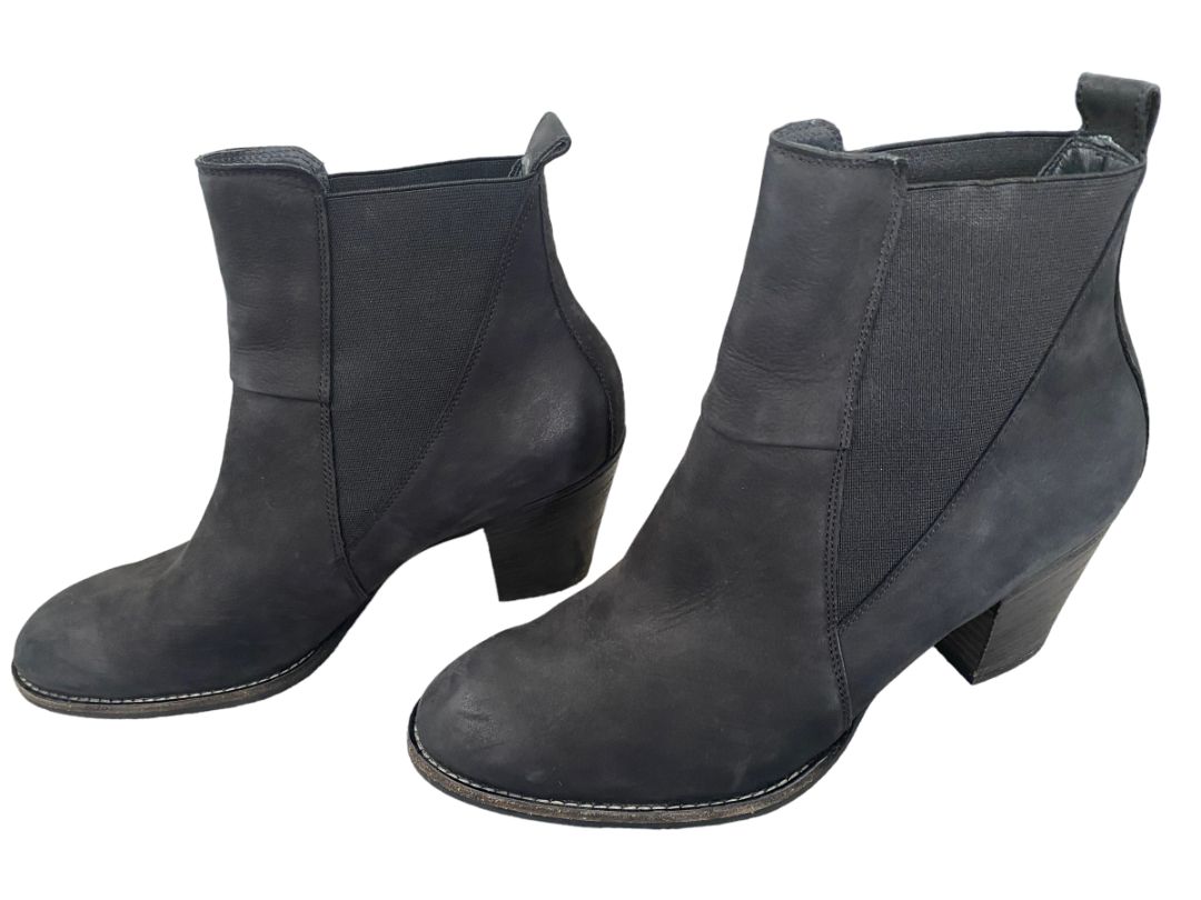 7 Paul Green Jules Black Suede Boots Stacked Heel Booties Chelsea