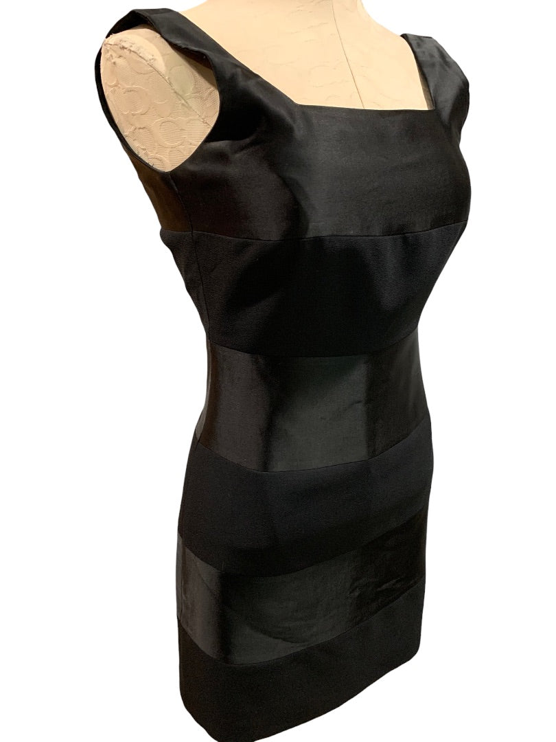 Size 2 Laundry by Shelli Segal Sleeveless Black Satin Banded Satin Dress