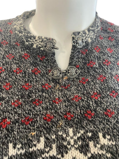 XL Woolrich Willow Grove Icelandic Wool Blend Sweater Pewter Clasps