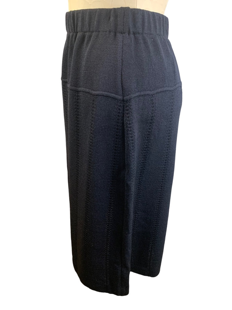 Medium St. John Sport Pull On Black Black Woven Knit Skirt