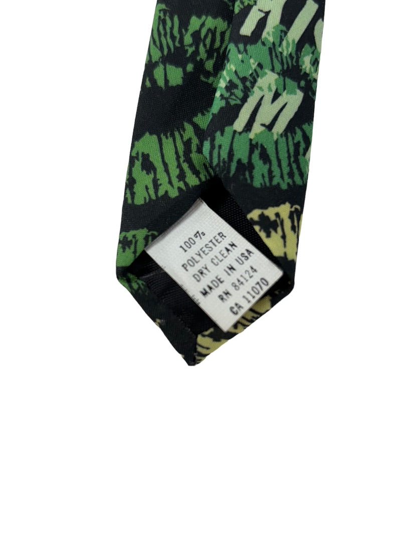 Ralph Marlin Men's Polyester Necktie "Kiss Me I'm Irish" 57" Length Tie Novelty