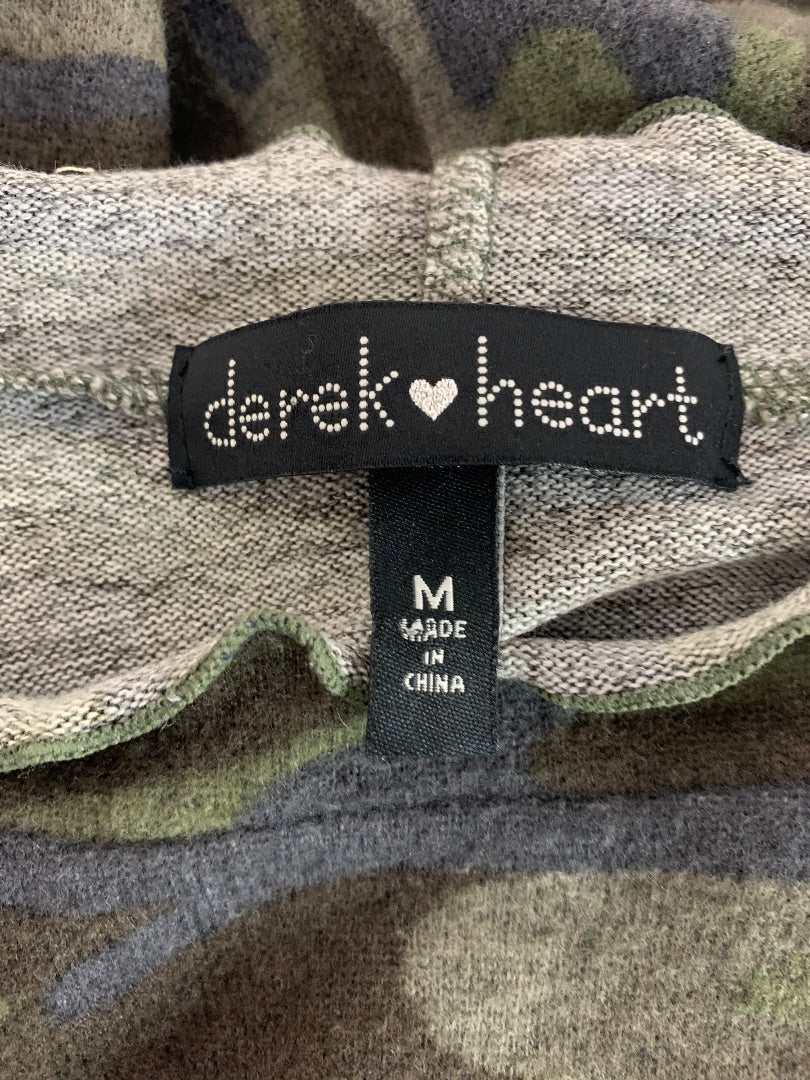 Medium Derek Heart Junior Women's Camo Sweaterdress Lightweight Short Sleeve
