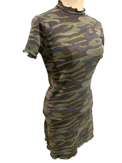 Medium Derek Heart Junior Women's Camo Sweaterdress Lightweight Short Sleeve