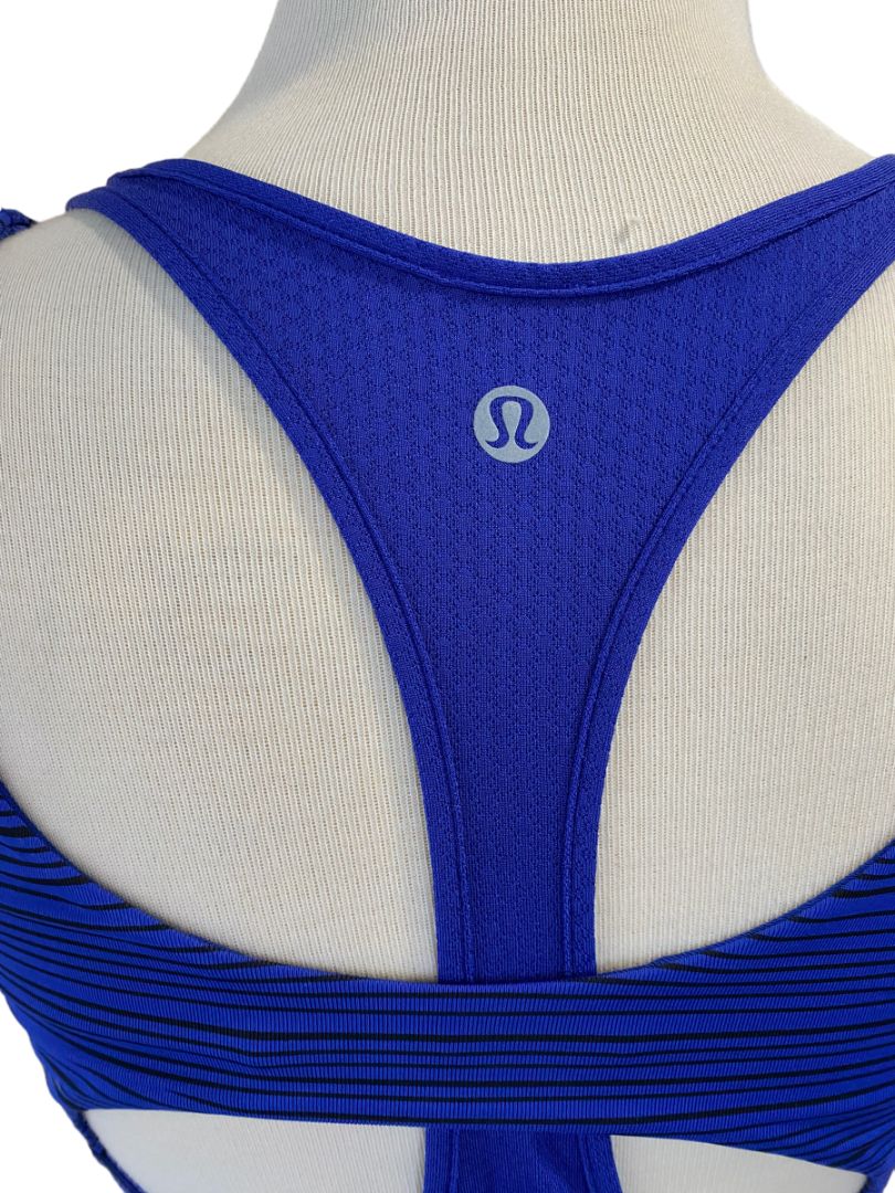 XS Lululemon Built In Bra Tank Top Blue