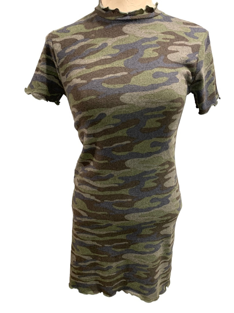 Medium Derek Heart Junior Women's Camo Sweaterdress Lightweight Short Sleeve