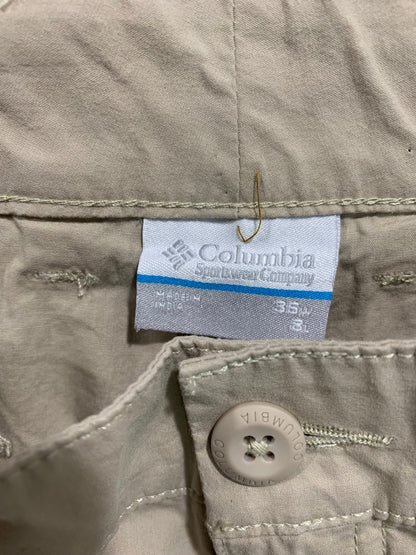 Size 36 Columbia Men's Tan Lightweight 8" Inseam