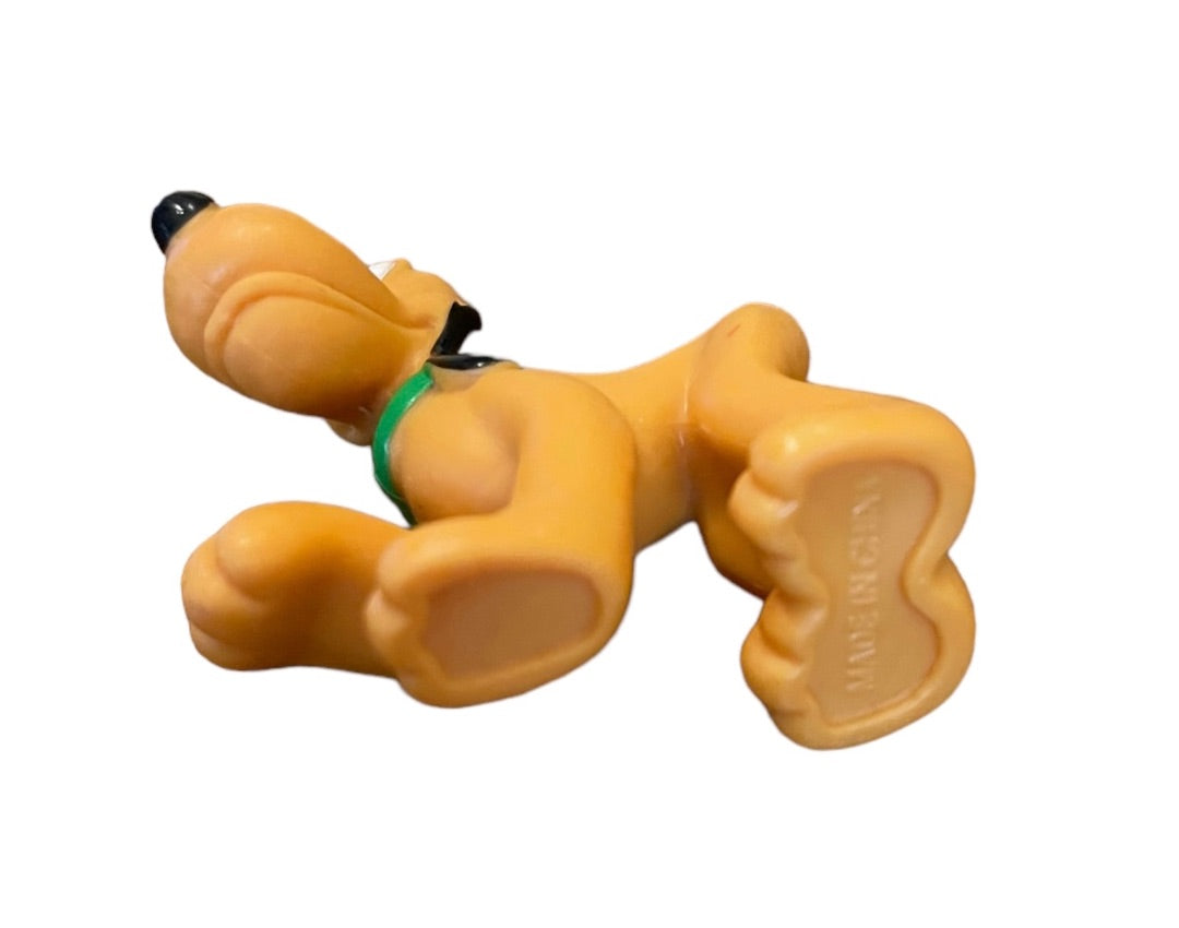 Disney Pluto 2" Figure One Paw Up Vinyl Figurine