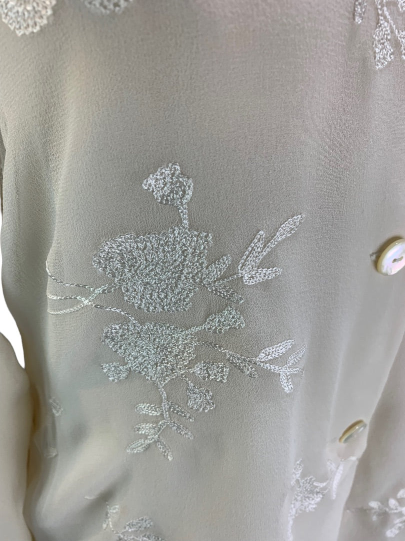 10 Jones New York Silk Ivory Embroidered Lined Blouse Women's Button Up