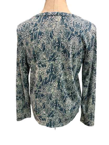 Large Petite Hastings & Smith Women's Pullover Print Top V-Neck