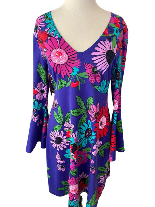 8 Trina Turk Floral 70's Style Dress Tenderness Bell Sleeve Shift Dress