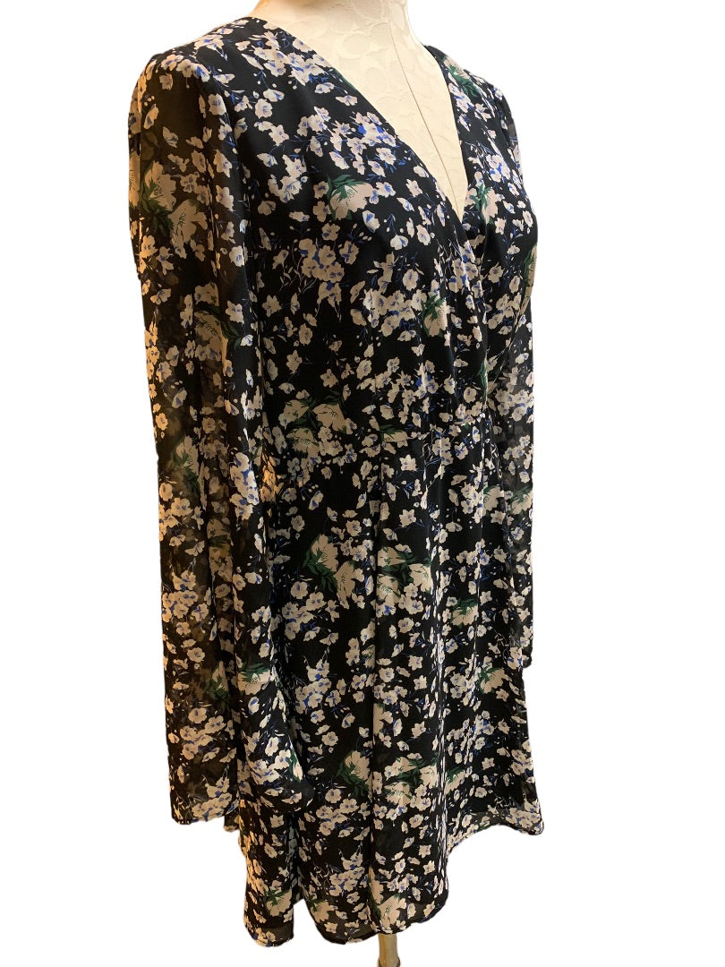 1 June & Hudson Floral Print Faux Wrap Dress Junior Women's Lined Sheer Sleeve