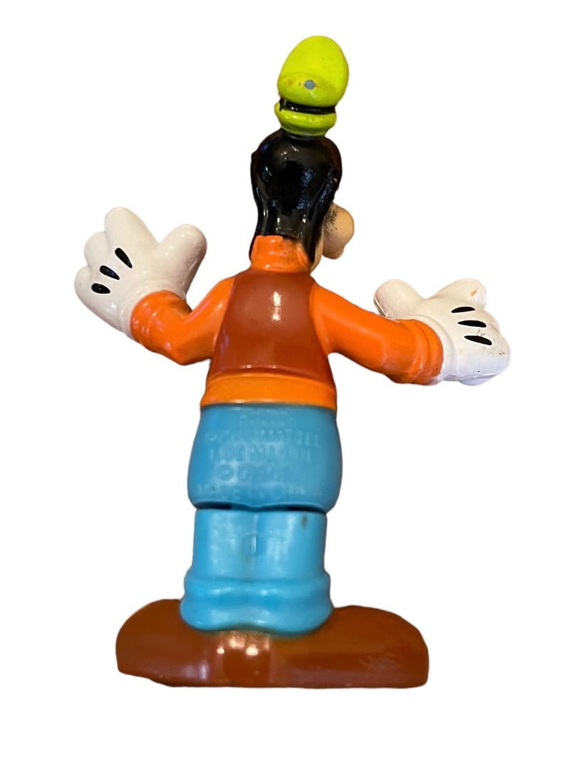 Disney Goofy 2013 Mattel 3"  Vinyl Figure Figurine Sit Stand Hinged