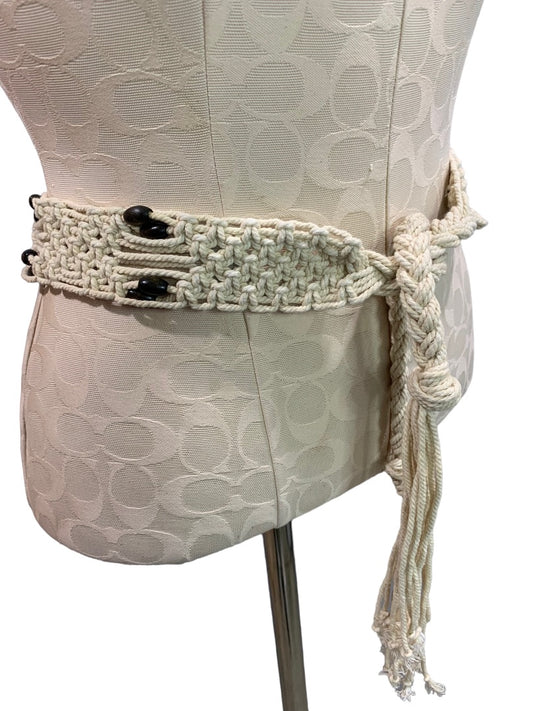 Vintage Boho Macrame Wooden Beaded Tie Belt Women's 56" Length Off White