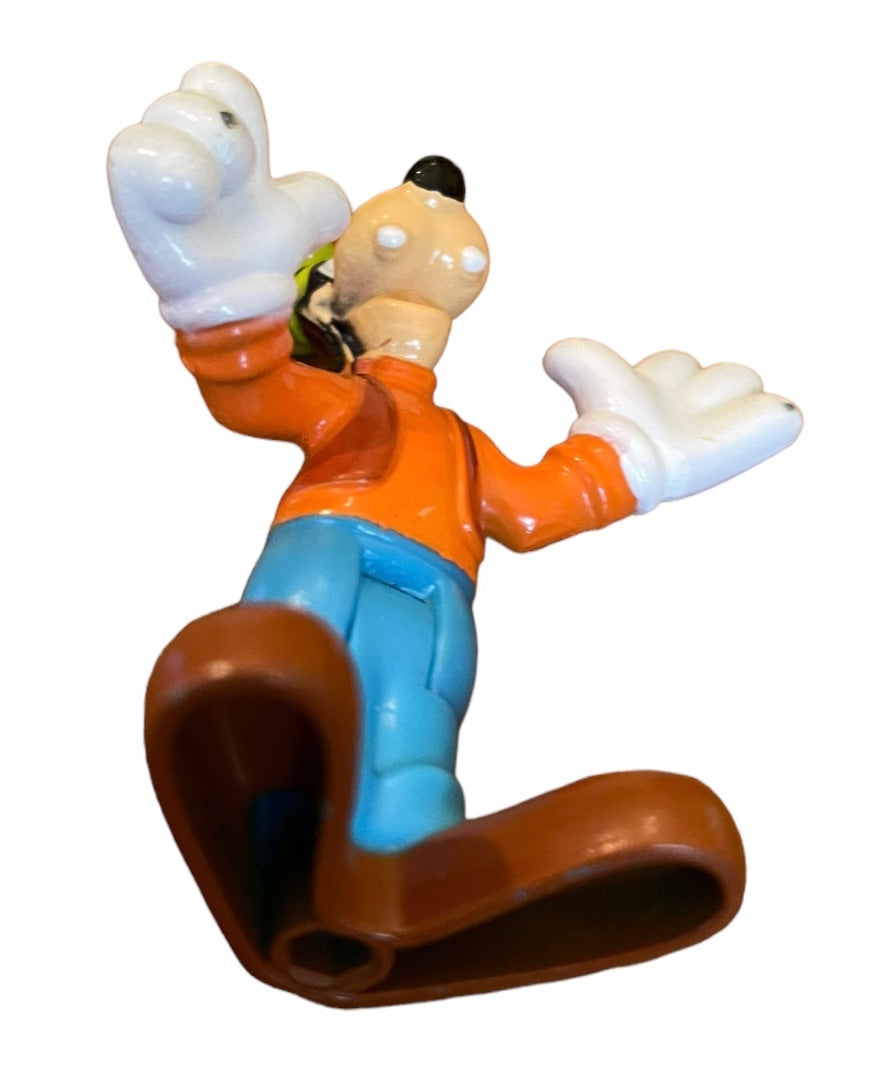 Disney Goofy 2013 Mattel 3"  Vinyl Figure Figurine Sit Stand Hinged