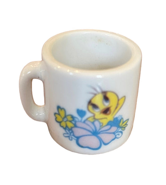 2003 WB Warners Brothers Looney Tunes Mini Mug 1.25" Tweety Flowers