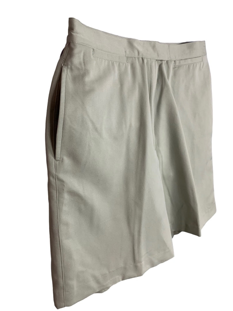 Size 14 Izod Women's English Ivy Wide Leg New Shorts Celery