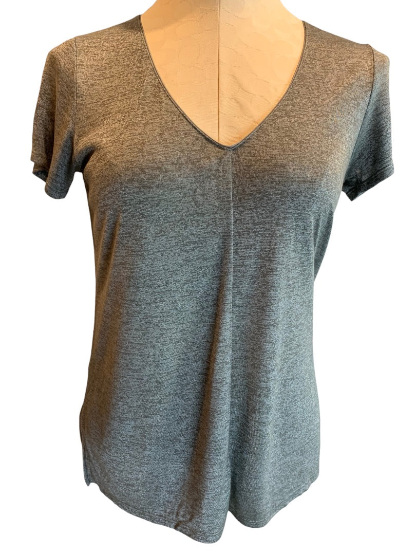 XS Vince. Women's Heathered Gray Short Sleeve V-Neck Tshirt Loose Fit