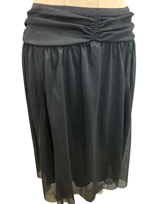 XL Xhilaration Women's Black Tulle Pull On Knee Length Skirt