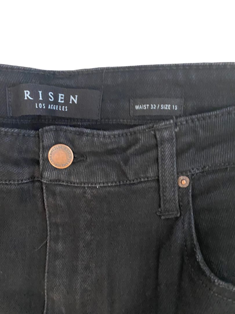 32 (15 Junior) Risen Los Angeles Black Straight Leg Jeans