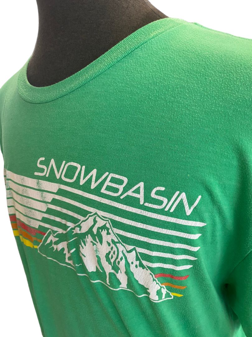 XXL Next Level Retro Style Snowbasin Utah Green Graphic T-shirt Tee