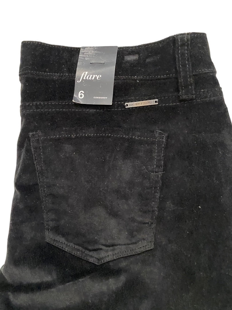 6 NWT NY & Co Black Flare Corduroy Jeans