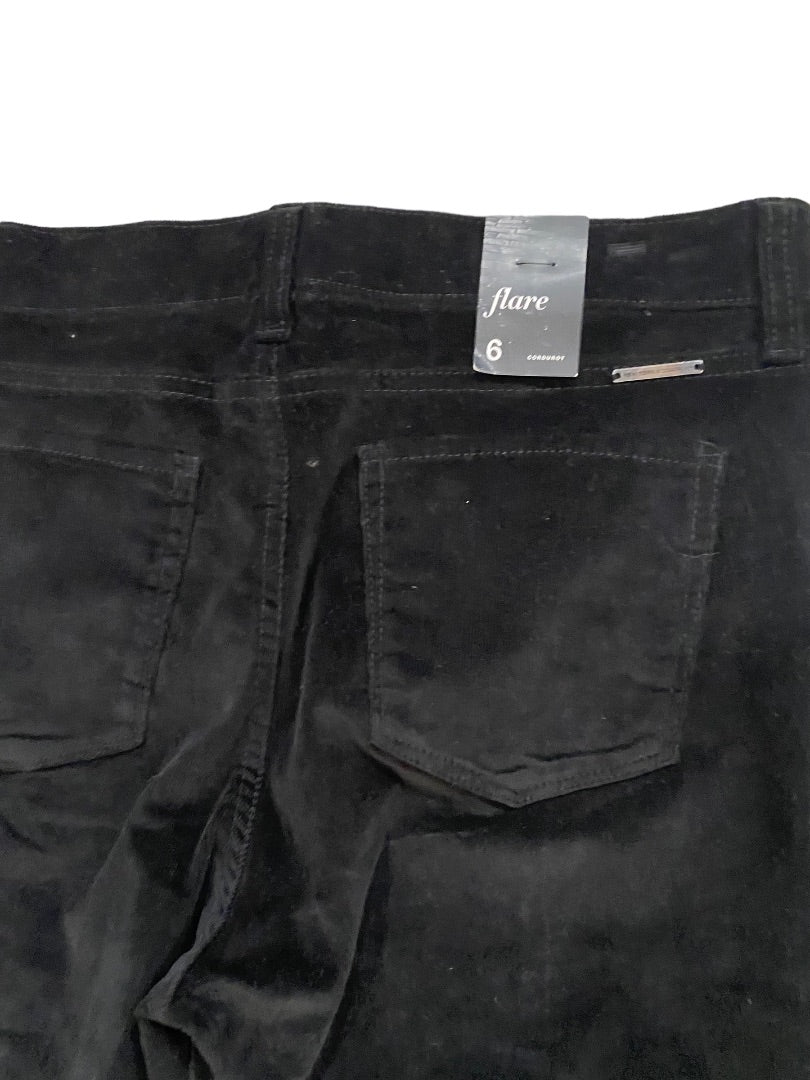 6 NWT NY & Co Black Flare Corduroy Jeans